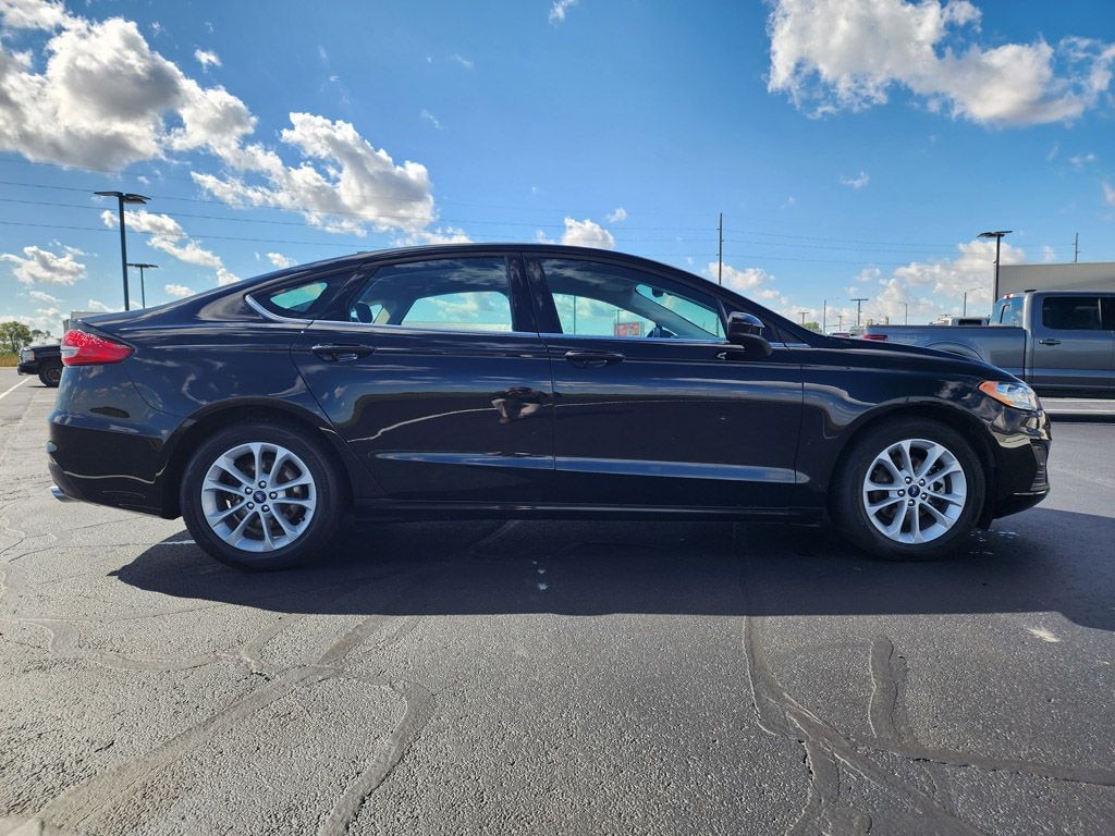 Used 2020 Ford Fusion SE Sedan
