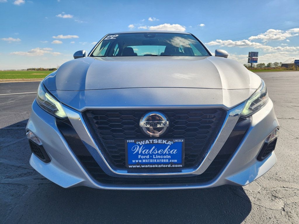 Used 2022 Nissan Altima 2.5 SV Sedan