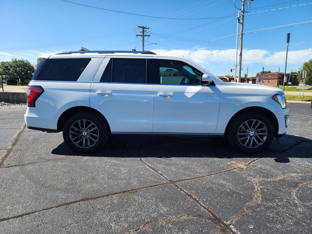 2020 Ford Expedition Limited photo 2