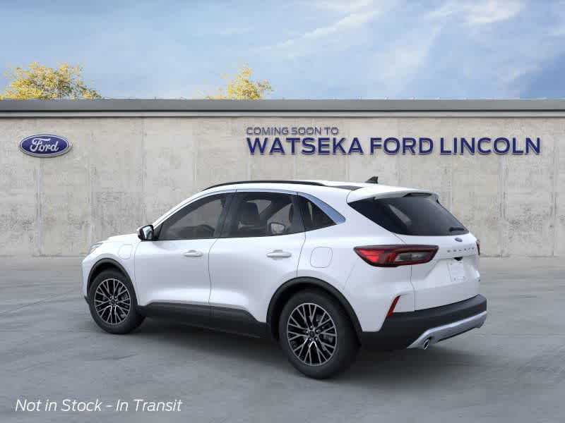 2025 Ford Escape Titanium photo 4