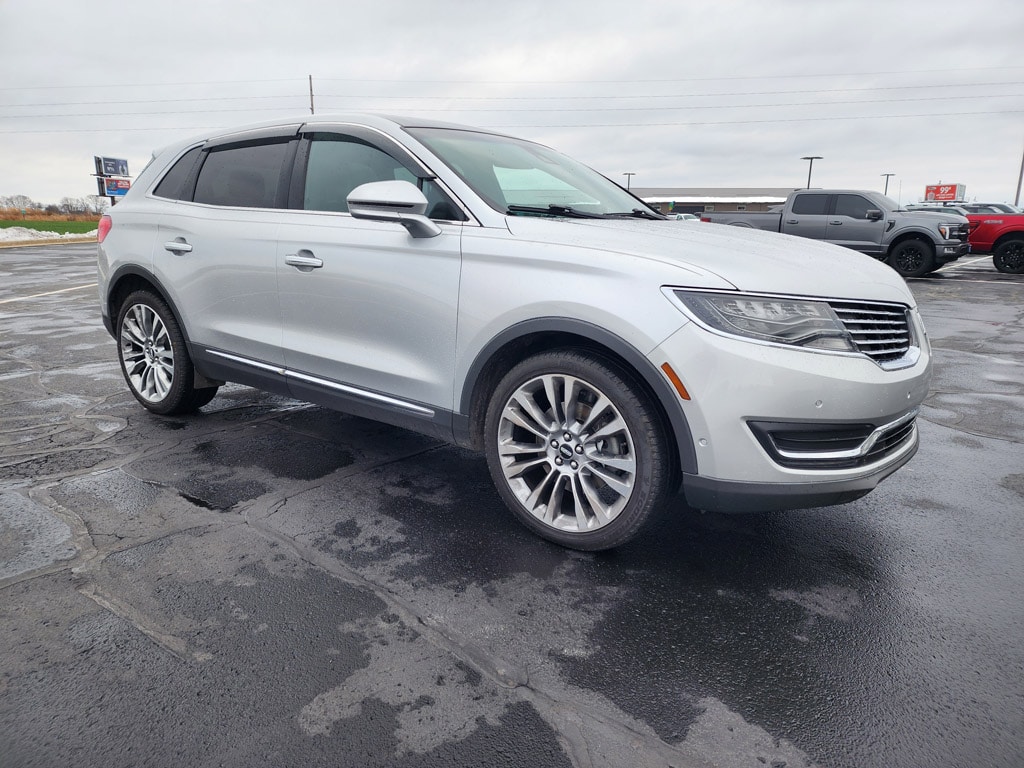 Used 2016 Lincoln MKX Reserve with VIN 2LMTJ8LR9GBL61609 for sale in Watseka, IL
