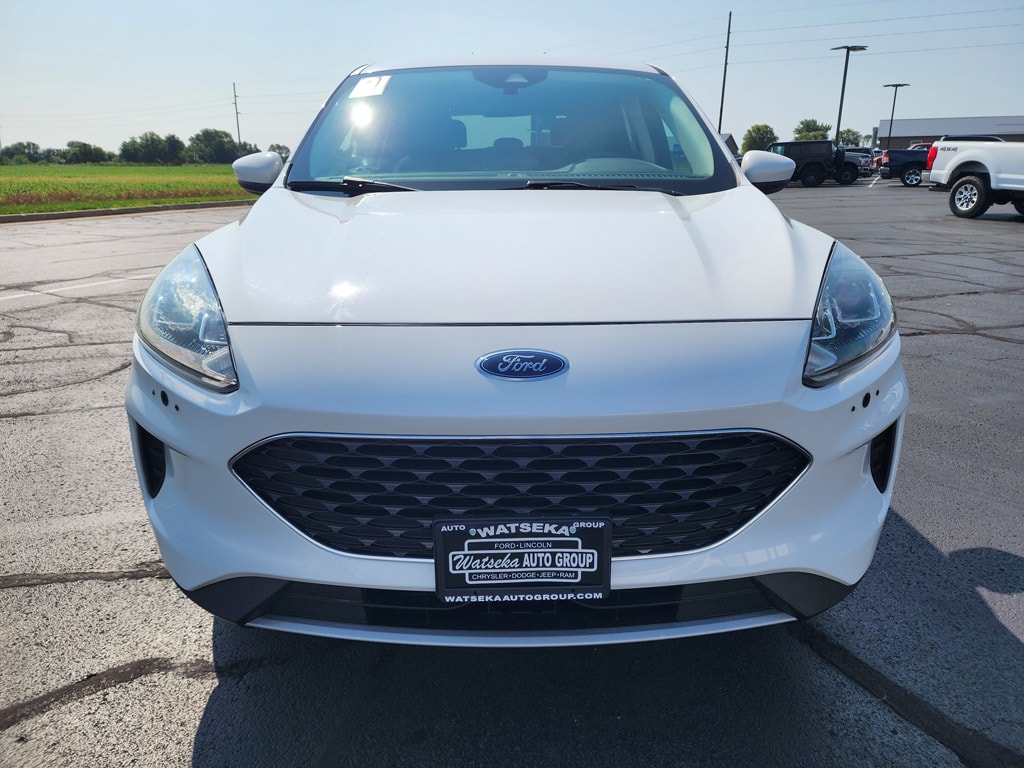 Used 2021 Ford Escape SE with VIN 1FMCU9G63MUA50899 for sale in Watseka, IL