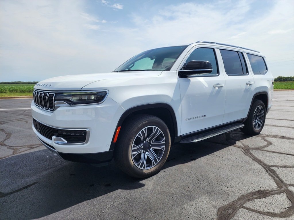 Used 2024 Jeep Wagoneer Series II SUV