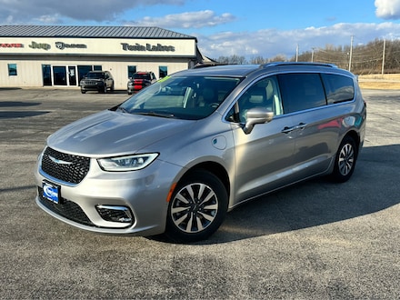 2021 Chrysler Pacifica Hybrid Touring L FWD