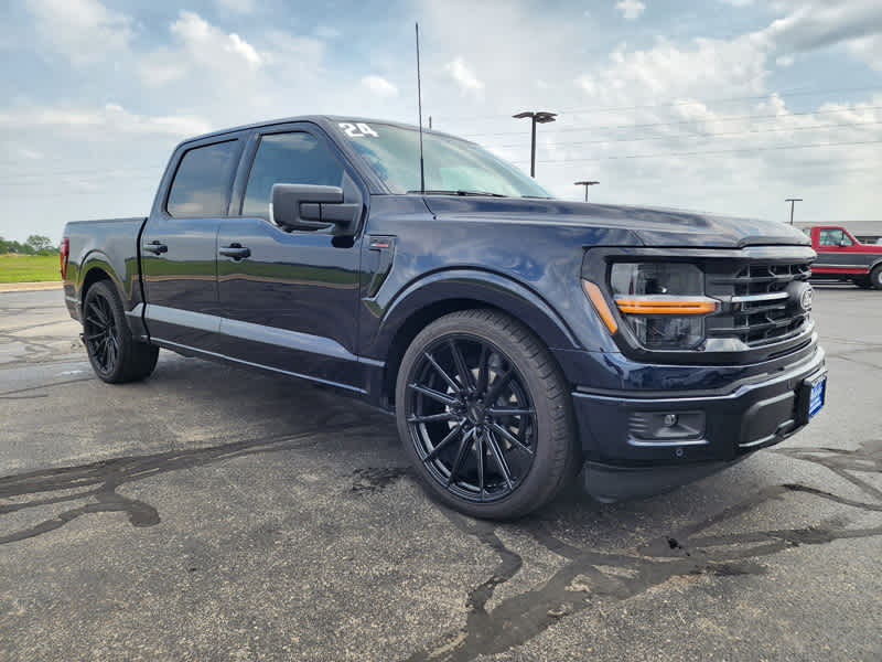 2024 Ford F-150 XLT photo 3