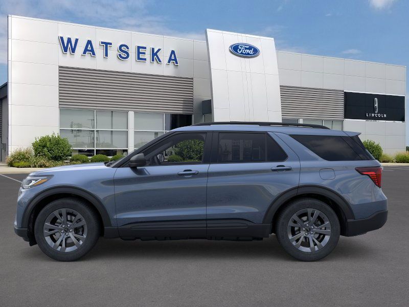 2026 Ford Explorer photo 3
