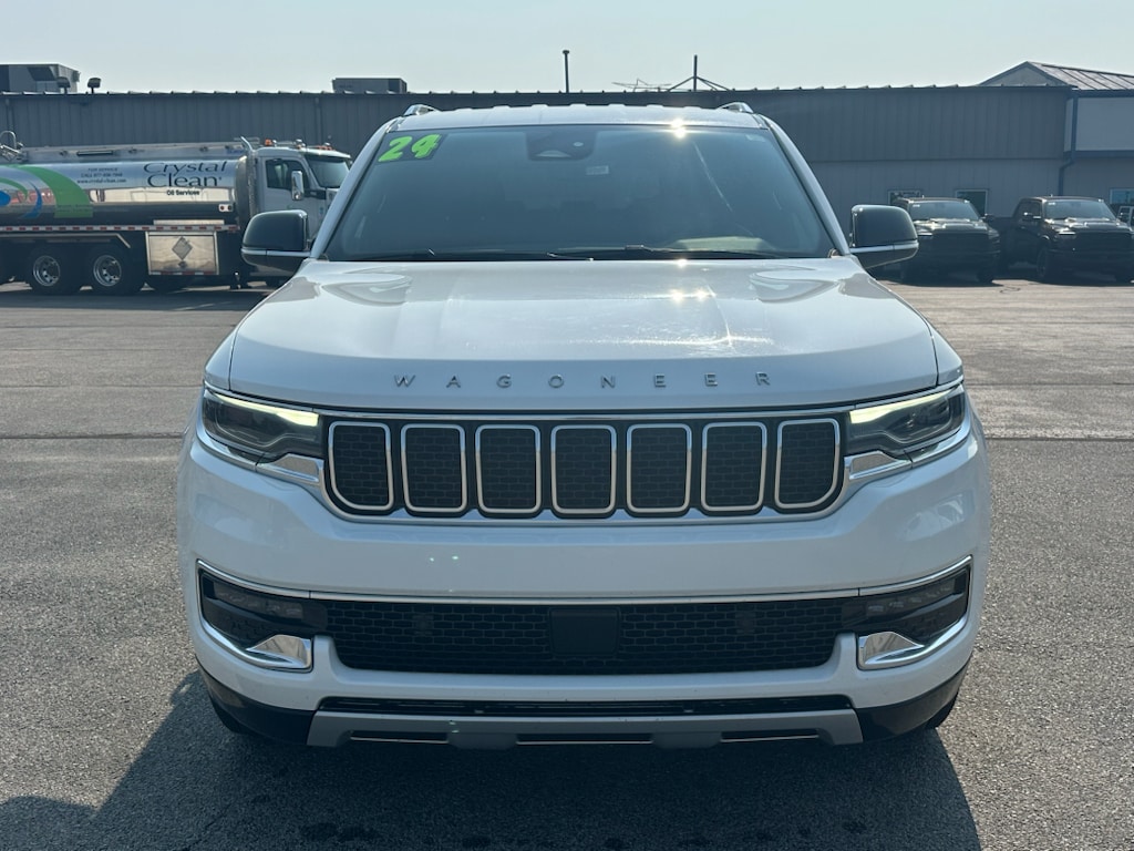 Used 2024 Jeep Wagoneer L Series II SUV