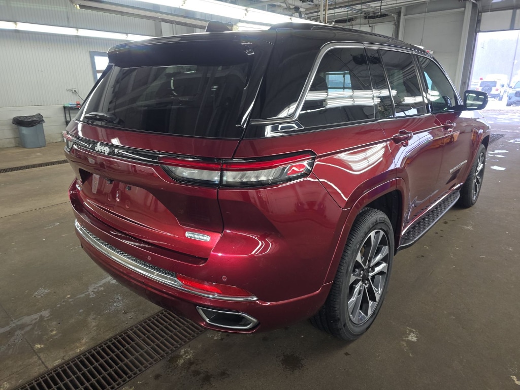 Used 2024 Jeep Grand Cherokee Overland Wagon