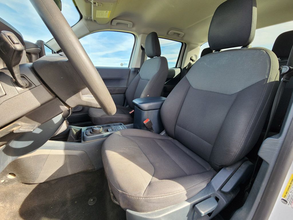 2022 Ford Maverick XL photo 4