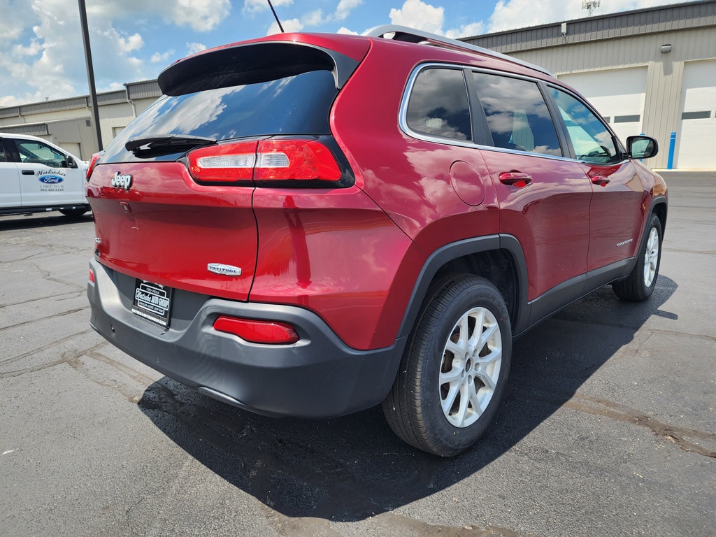 Used 2015 Jeep Cherokee Latitude SUV