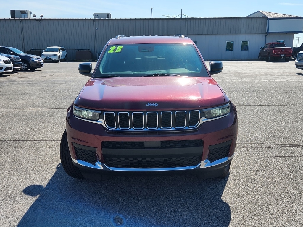 Used 2023 Jeep Grand Cherokee L Laredo 4x4