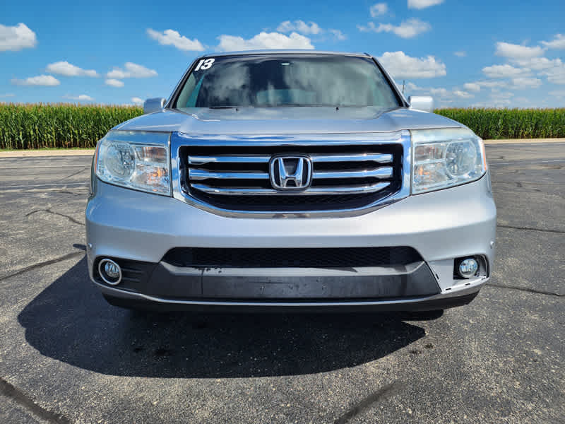 Used 2013 Honda Pilot Touring with VIN 5FNYF4H95DB083024 for sale in Watseka, IL