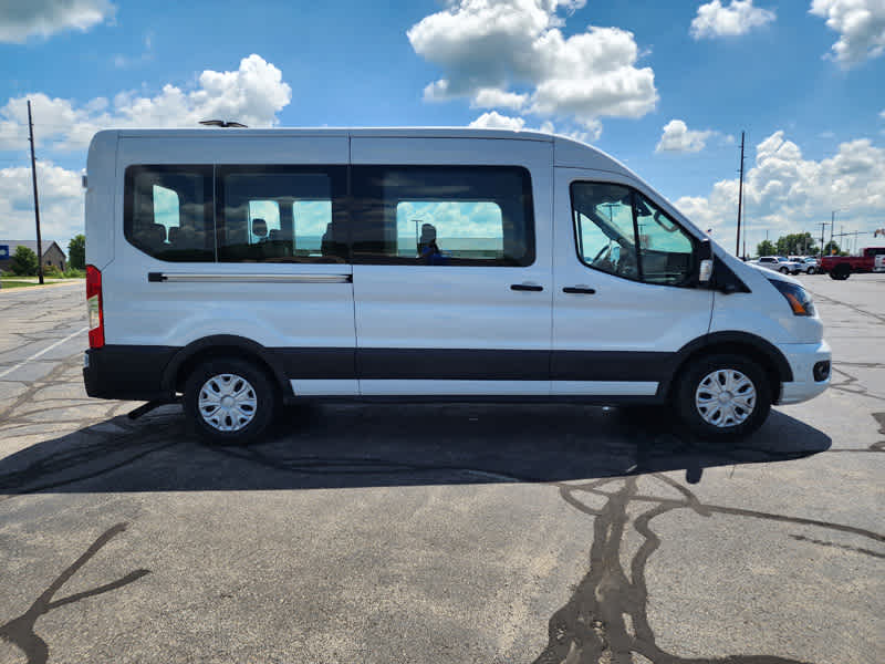 2023 Ford Transit Passenger XLT photo 3