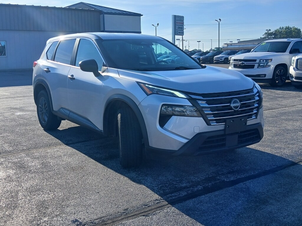 Used 2024 Nissan Rogue