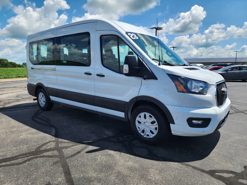 2023 Ford Transit Passenger XLT photo 2