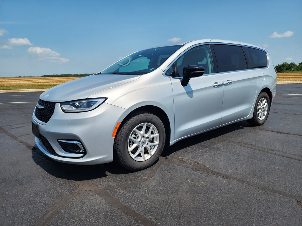 2024 Chrysler Pacifica
