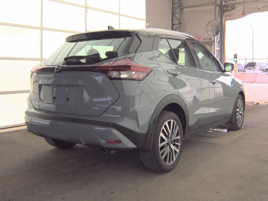 Used 2023 Nissan Kicks