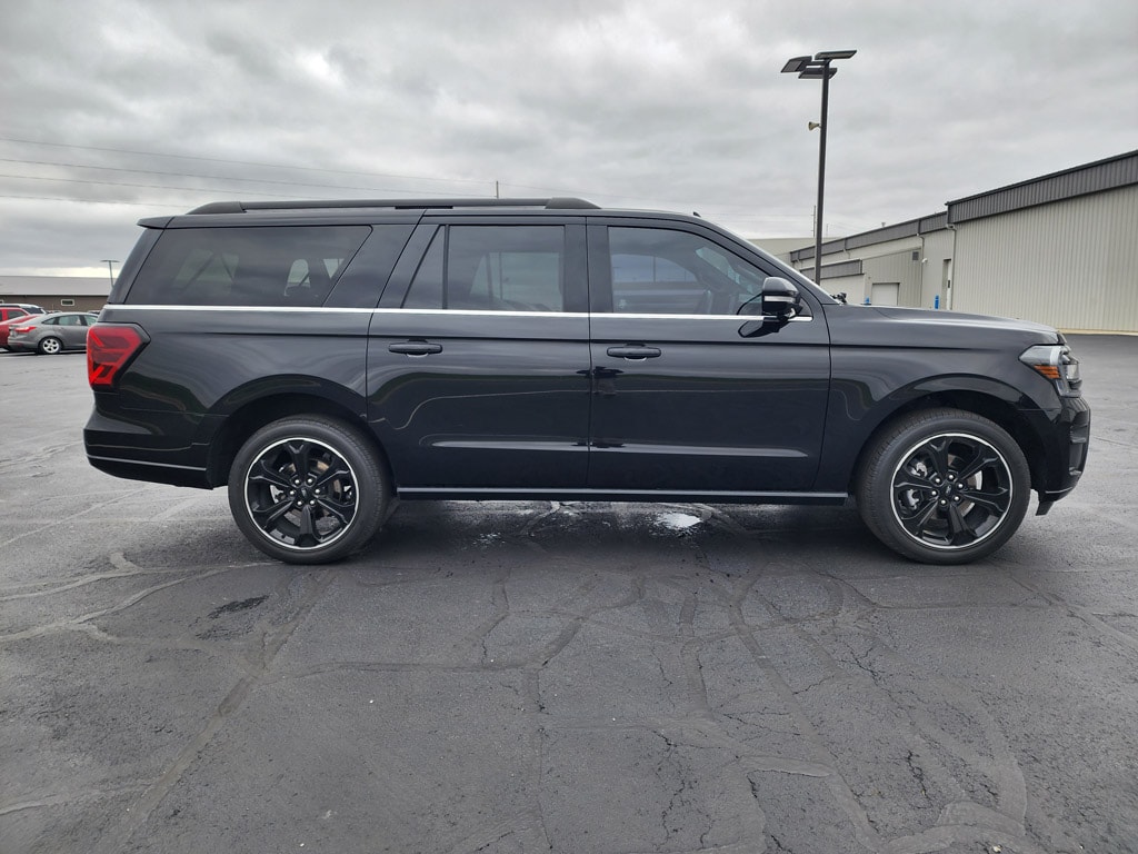 Used 2022 Ford Expedition MAX Limited SUV