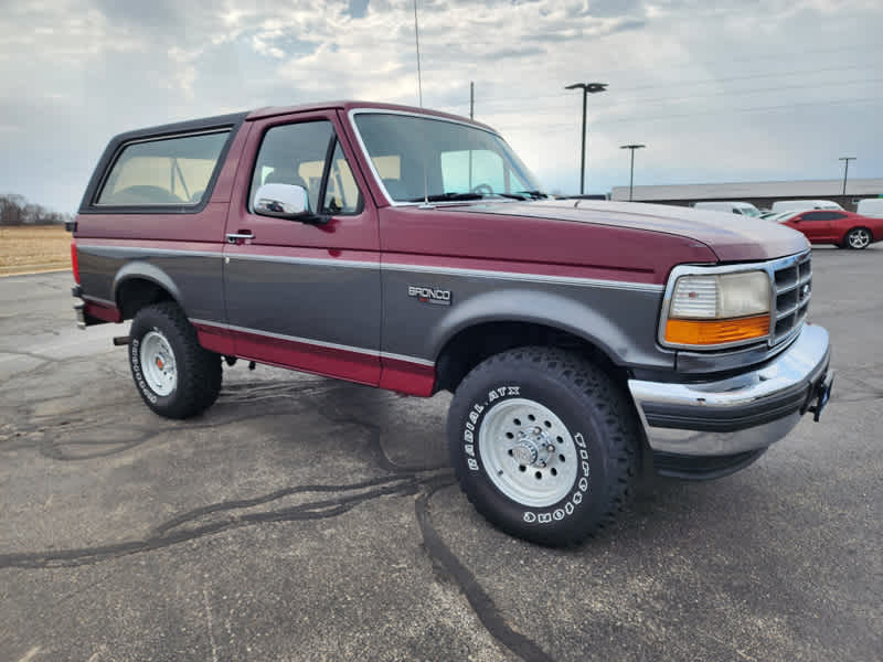 1993 Ford Bronco photo 3