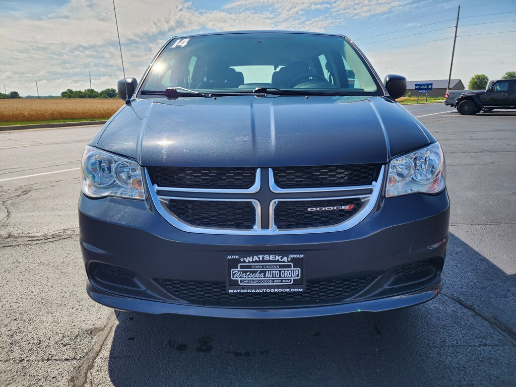 Used 2014 Dodge Grand Caravan American Value Package with VIN 2C4RDGBG2ER279608 for sale in Watseka, IL