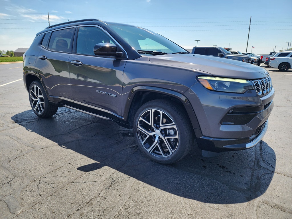 Used 2024 Jeep Compass Limited SUV