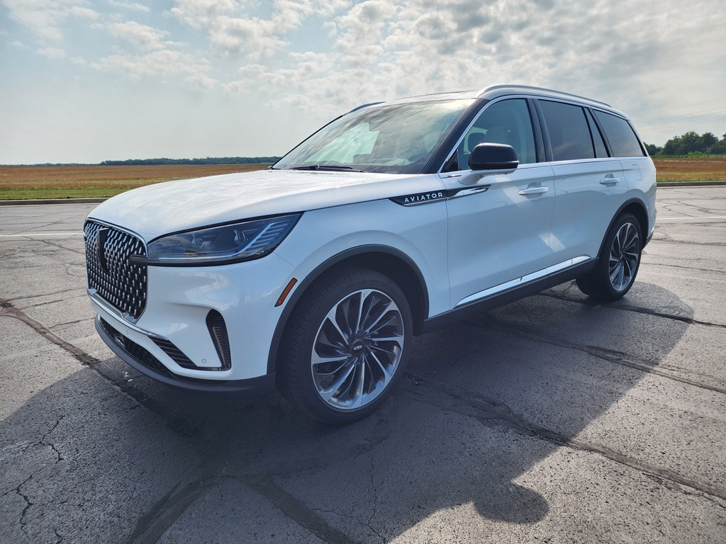 2026 Lincoln Aviator