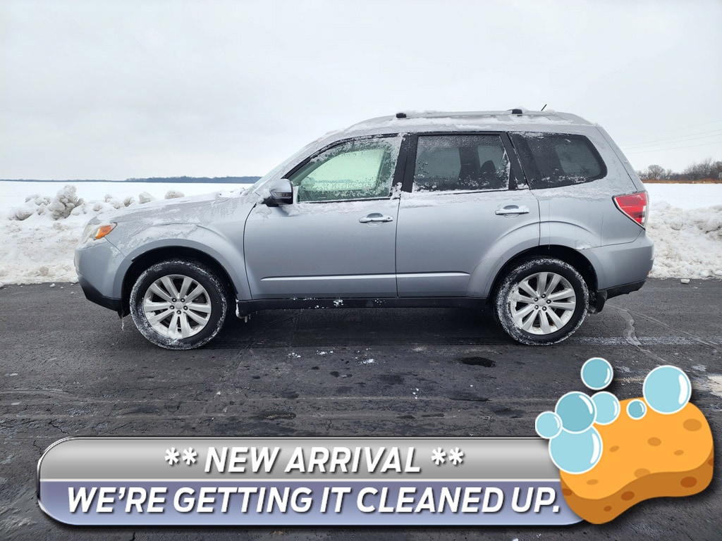 2013 Subaru Forester X Touring's photo