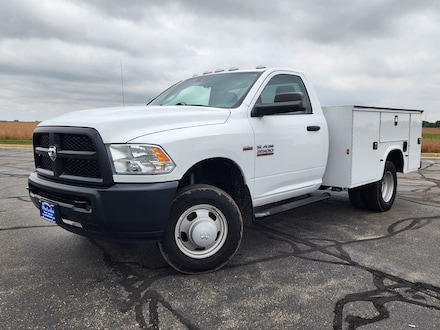2018 Ram 3500 Chassis Cab Tradesman/SLT Chassis Truck