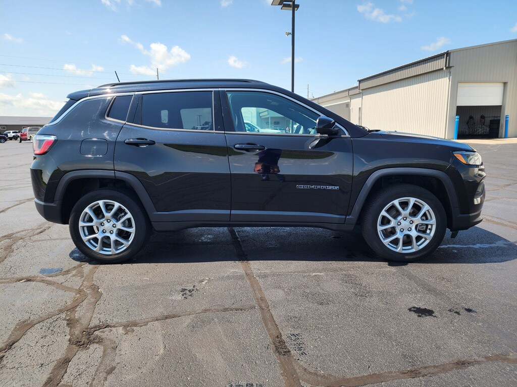 Used 2023 Jeep Compass Latitude Lux SUV
