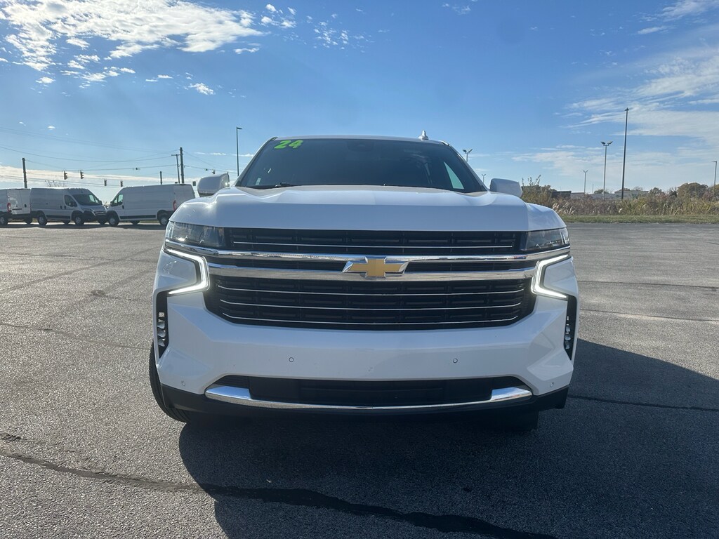 2024 Chevrolet Tahoe LT photo 3