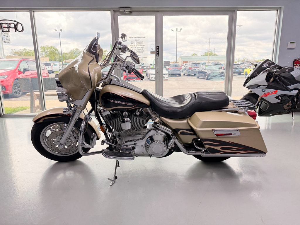 Used 2006 Harley-Davidson Flht