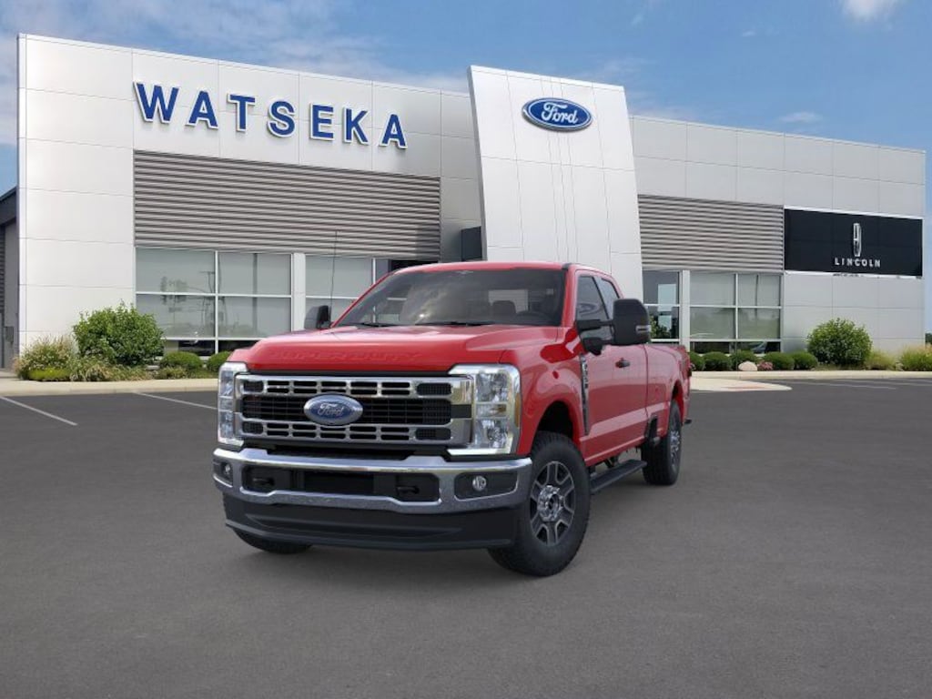 New 2025 Ford F-350 XLT Extended Cab