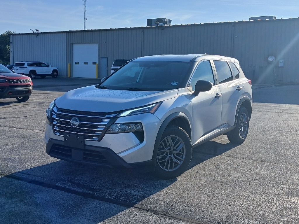 Used 2024 Nissan Rogue