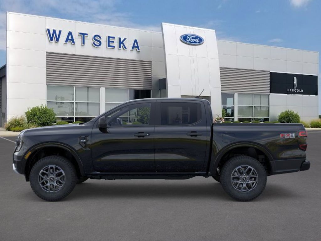 New 2025 Ford Ranger XLT SuperCrew