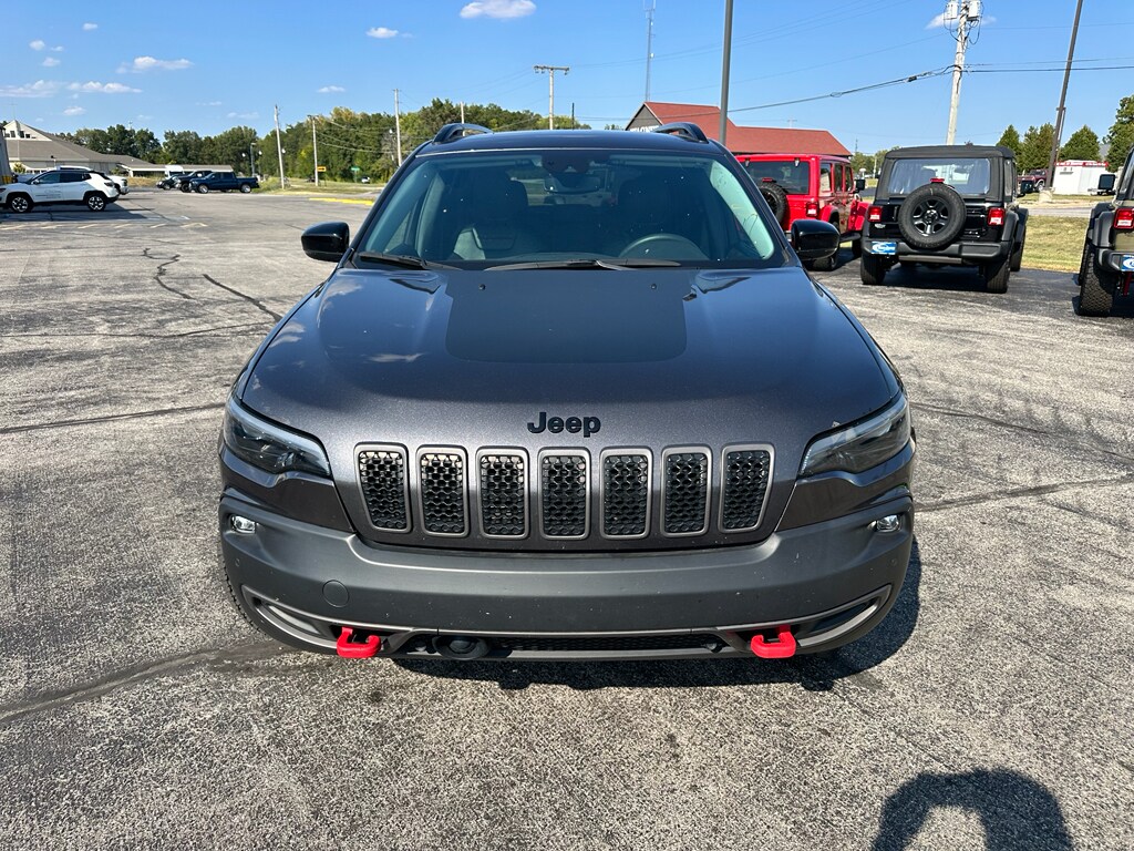 Used 2023 Jeep Cherokee Trailhawk Wagon