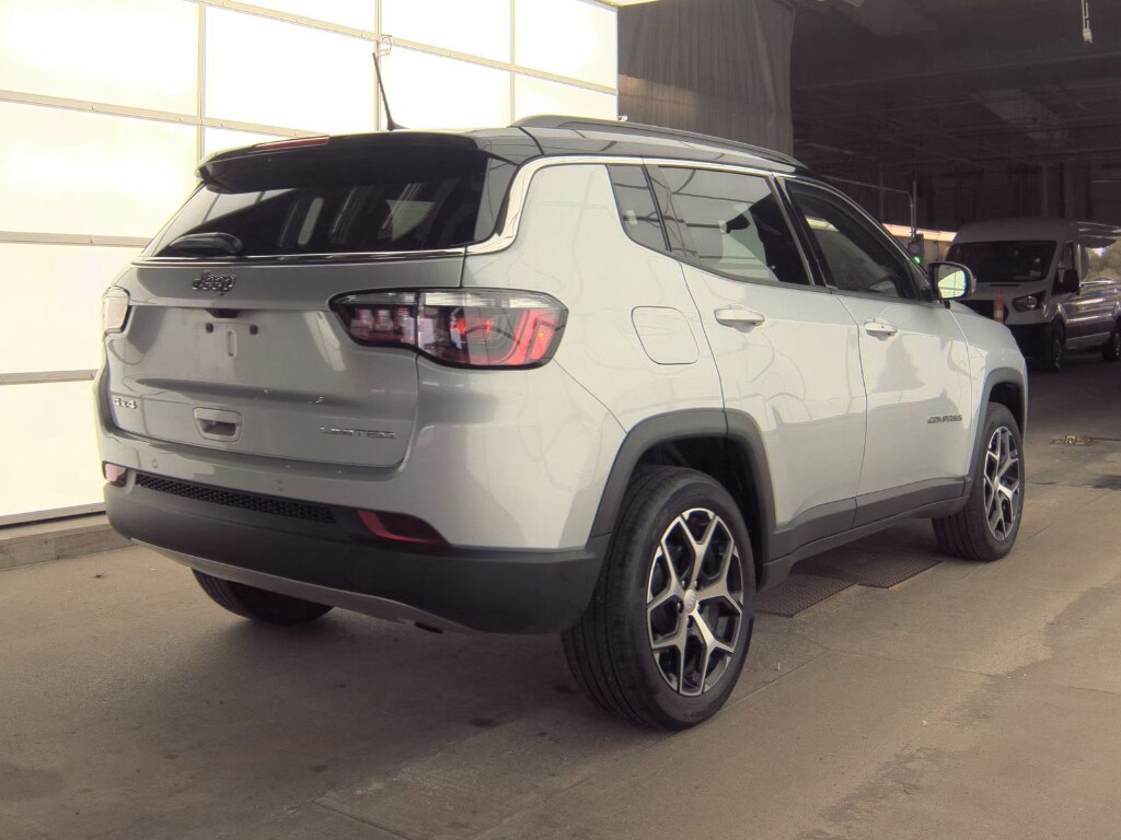 Used 2024 Jeep Compass