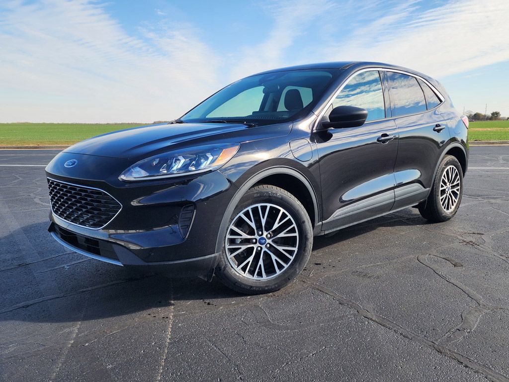 2022 Ford Escape SE's photo