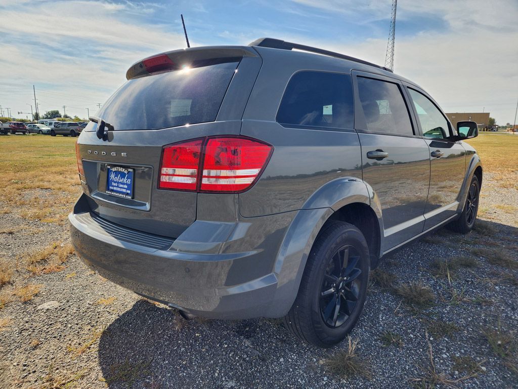 2020 Dodge Journey SE Value photo 3
