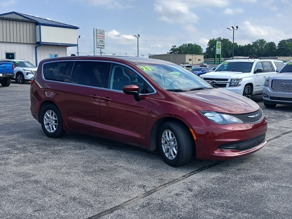 Used 2023 Chrysler Voyager