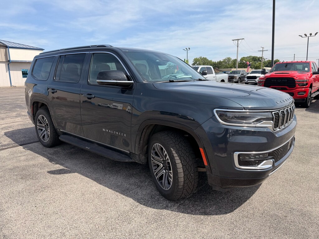 Used 2023 Jeep Wagoneer