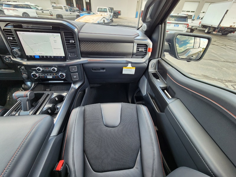 2025 Ford F-150 Raptor - Photo 26