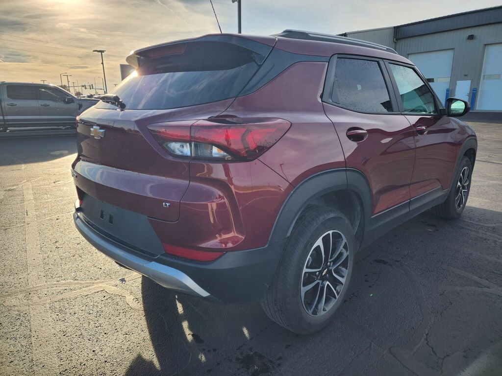 Used 2025 Chevrolet Trailblazer LT SUV