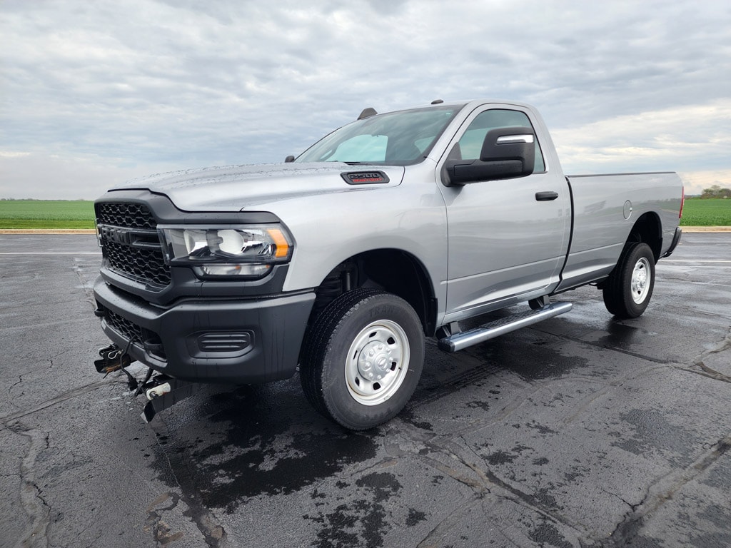 2023 RAM 2500 Tradesman 4X4 Regular Cab's photo