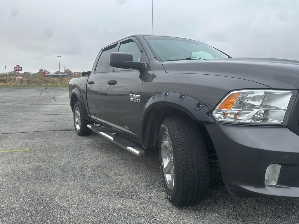 2018 Ram 1500 Express photo 4