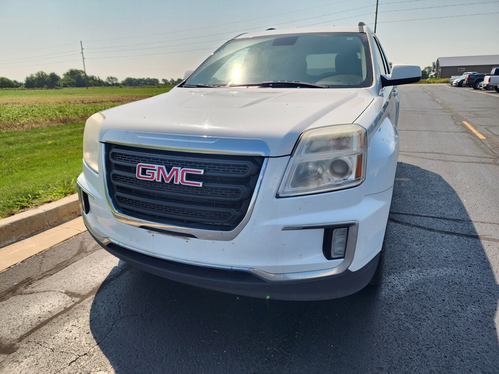 Used 2017 GMC Terrain SLE-2 SUV