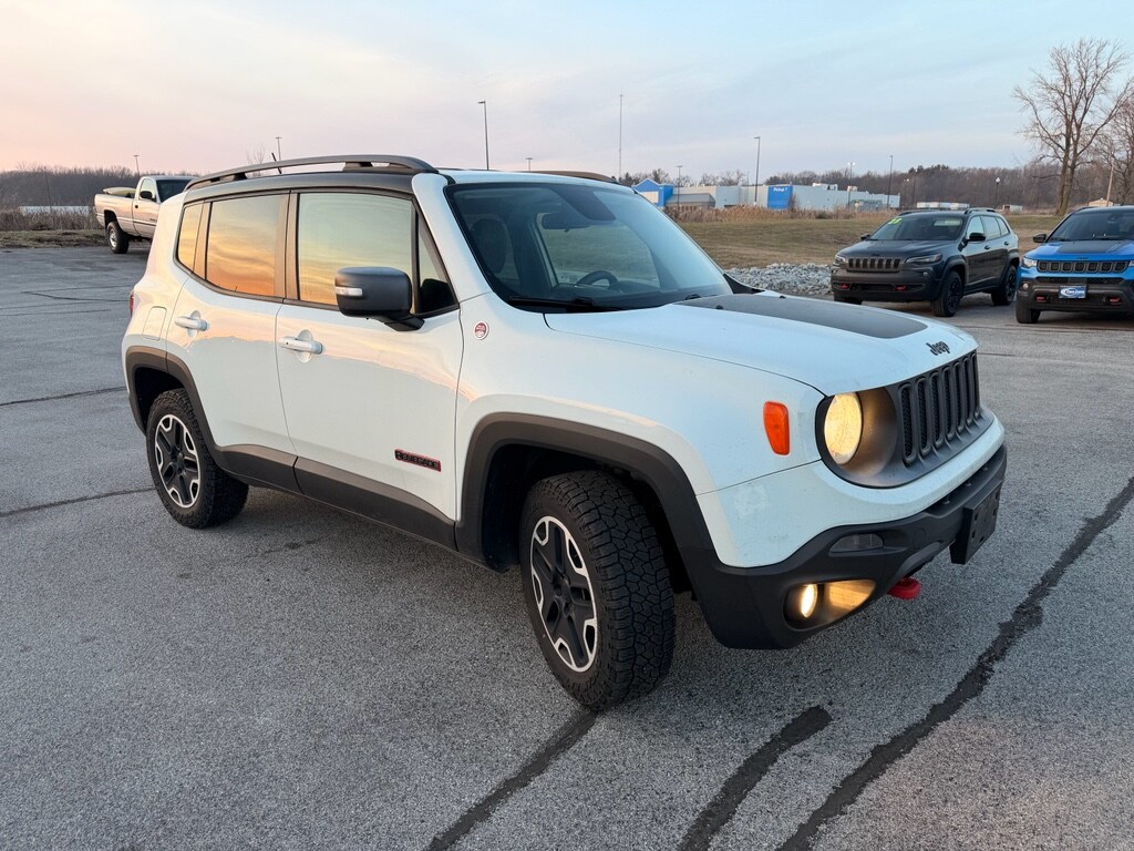 Used 2015 Jeep Renegade Trailhawk Wagon