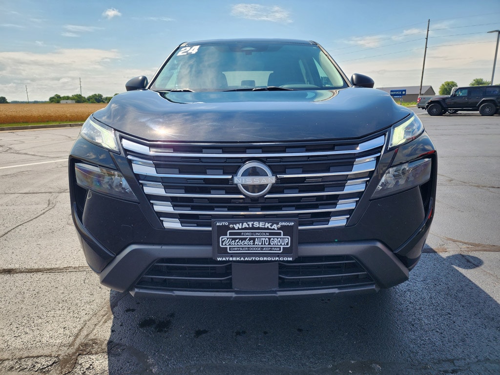 Used 2024 Nissan Rogue S SUV