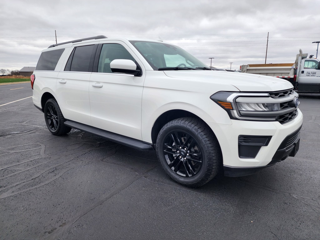 Used 2024 Ford Expedition MAX XLT SUV