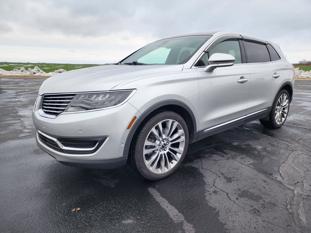 2016 Lincoln MKX Reserve's photo