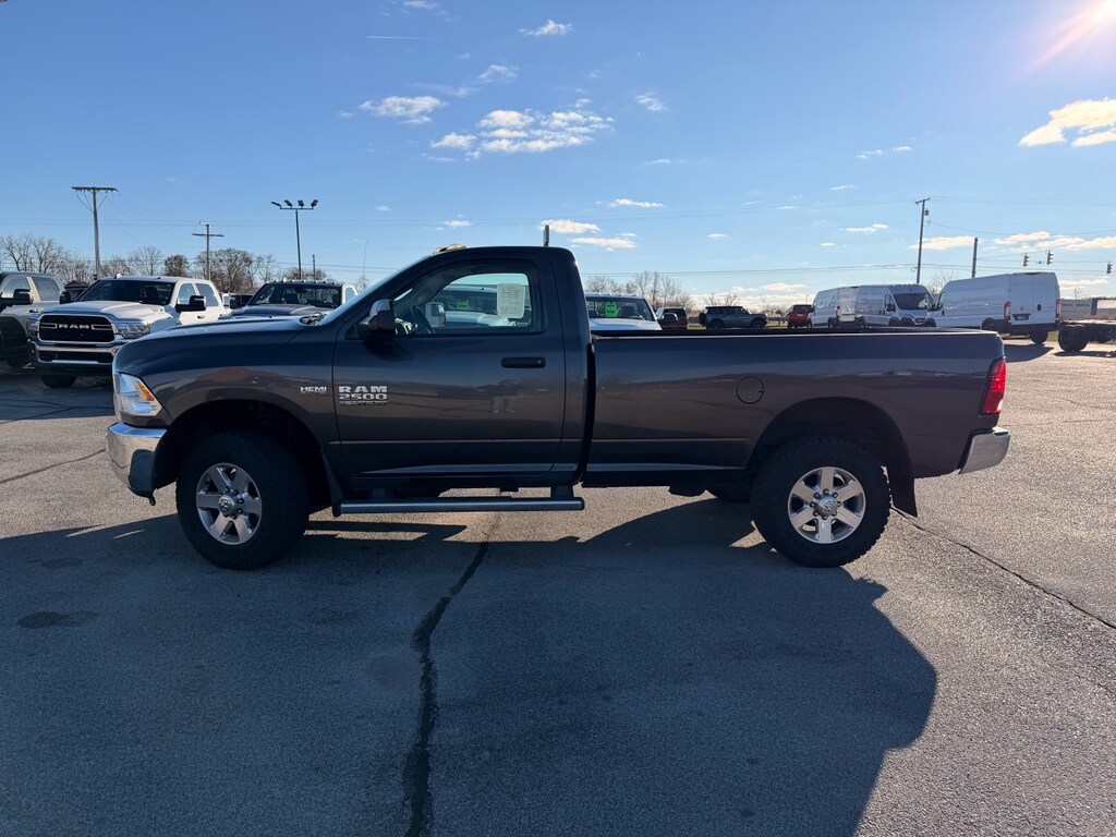 2016 Ram 2500 Tradesman photo 2